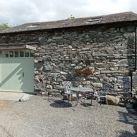 Mill Pool Barn Torver, Holiday home *